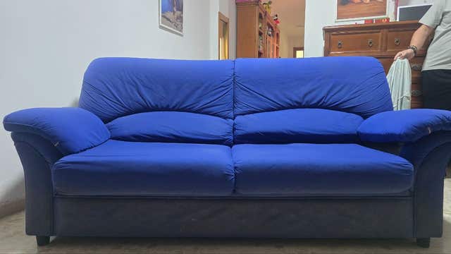 Milanuncios - Sofá 3 plazas azul tapizado