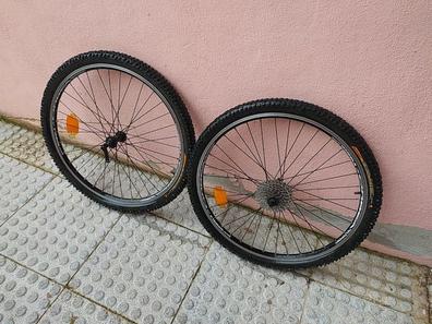 cubiertas mtb 26 pulgadas de segunda mano por 10 EUR en Madrid en WALLAPOP