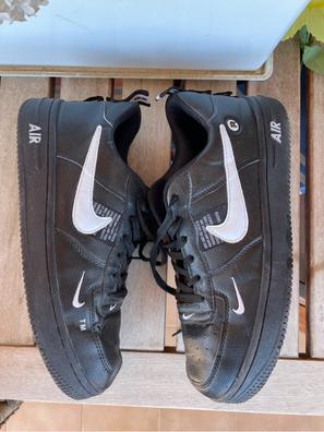 Nike air force one negras Ropa, zapatos y moda de hombre de segunda mano  barata