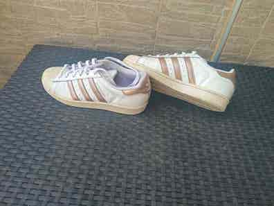 adidas gazelle silver green womens Adidas: Superstar 80s City Series "London" (Red/Red)