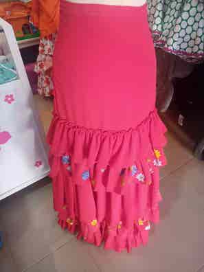 Falda flamenca Ropa, y moda de mujer de segunda | Milanuncios