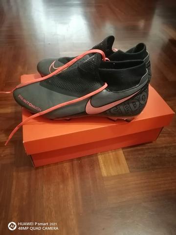 Botas de futbol outlet nike con tobillera