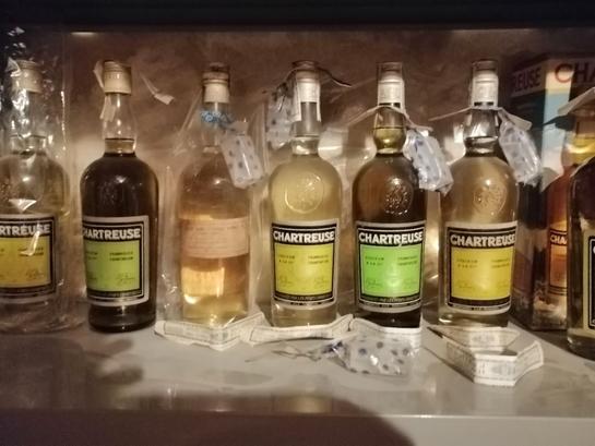 MEJORO PRECIO POR CHARTREUSE TODA ESPAñA