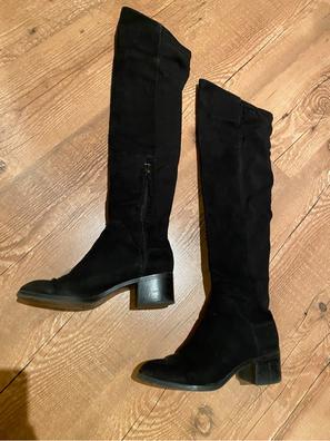 Botas mosqueteras negras online stradivarius