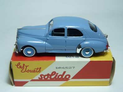 DINKY TOYS France Simca cargo N°32 no Norev Solido Corgi Mercury