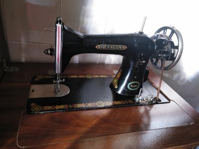Mueble para máquina de coser de segunda mano por 50 EUR en
