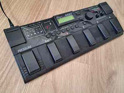 Pedalera multiefectos Instrumentos musicales de mano baratos Milanuncios