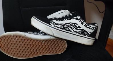 Zapatillas parecidas best sale a las vans