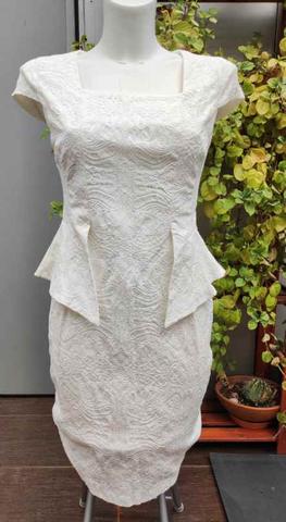 Milanuncios Vestido blanco p plum Celop woman T