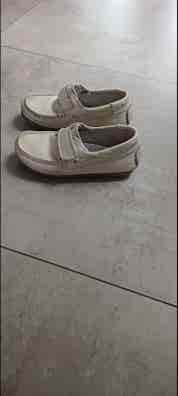 Calzado infantil de segunda mano para niño en Montcada I Reixac