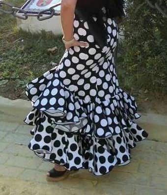 Falda flamenca Ropa, y moda de mujer de segunda | Milanuncios
