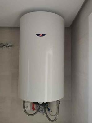 Termo eléctrico 100 litros para agua caliente de segunda mano por 80 EUR en  Badajoz en WALLAPOP