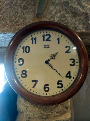 Maquinaria reloj pared antiguo