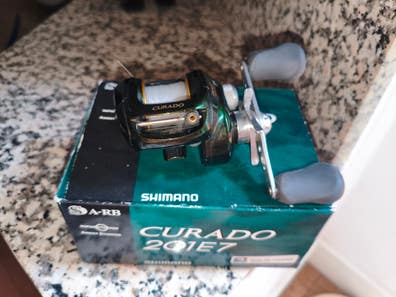 shimano curado 101d precio With a price point under $250 these reels set the bar higher than it has ever been set for the competition Used Shimano Curado 101D Reel