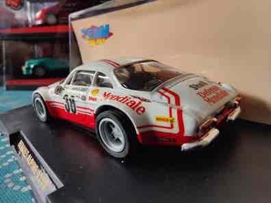 Voiture Scalextric Renault Alpine A310 Super Compétition Rouge - Réf. C28 1/32