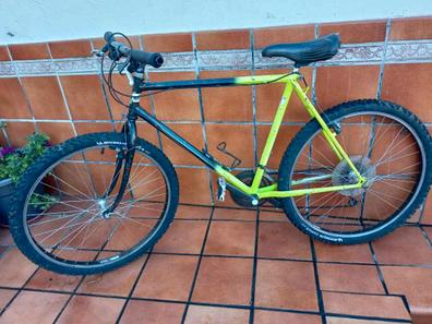 Cámara 29 MTB de segunda mano por 1,5 EUR en Vilanova i la Geltrú en  WALLAPOP