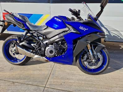 SUZUKI - GSX-S