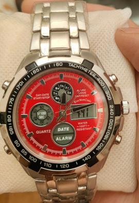 Milanuncios - Reloj digital led grande rojo a luz nuev