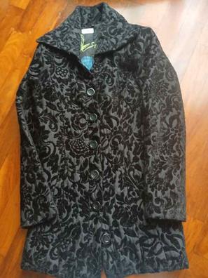 Abrigo mujer desigual Moda y complementos de segunda mano barata