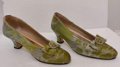 Zapatos fallera y complementos de segunda barata | Milanuncios