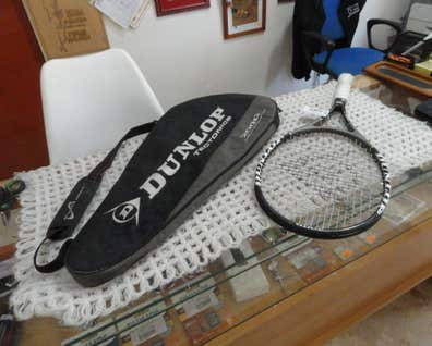 Raquette Tennis Dunlop MAX 200 G Raquette De Tennis Dunlop Max 200 G - Modèle Culte, Occasion En Bon état De Fonctionnement Raquette Graphite Occasion