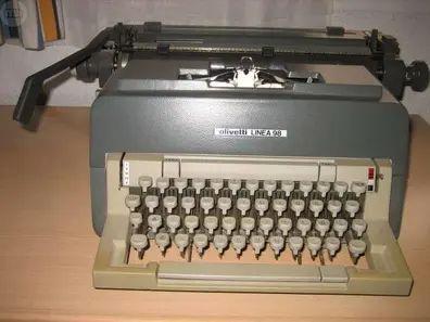 Maquina de escribir eléctrica OLIVETTI CT 606 - VendeloAmazing