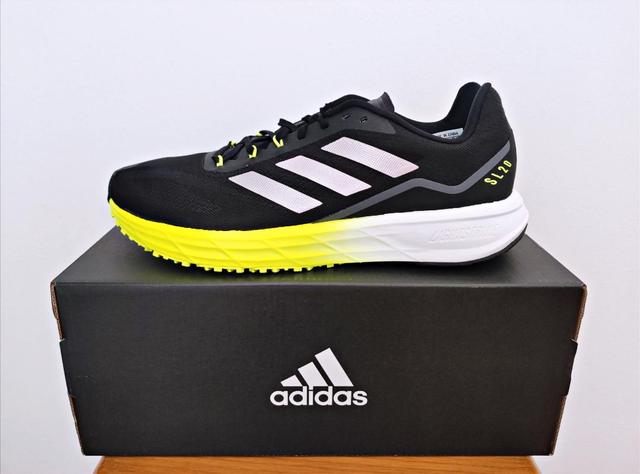 - ADIDAS SL20.2 A