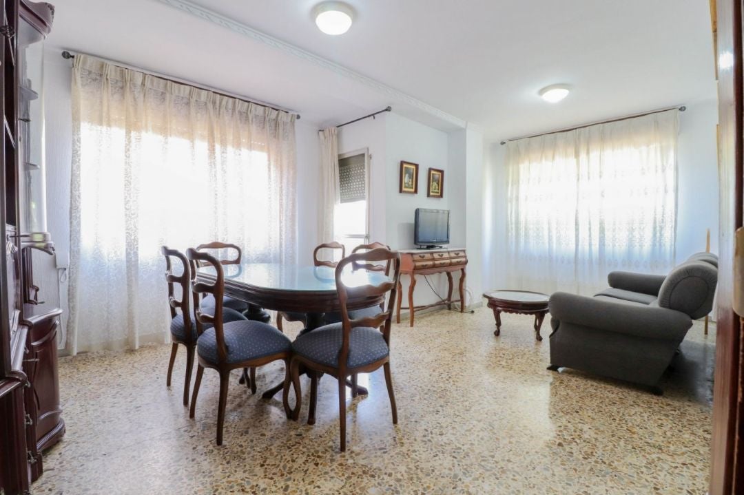 Fotografía del inmueble reportado: 1.000 €/mes — Almería, Almería
