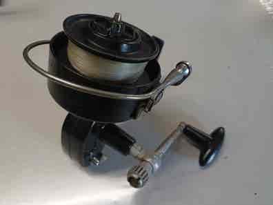 Repuestos carretes Cañas de pescar y accesorios de segunda mano baratos | Milanuncios