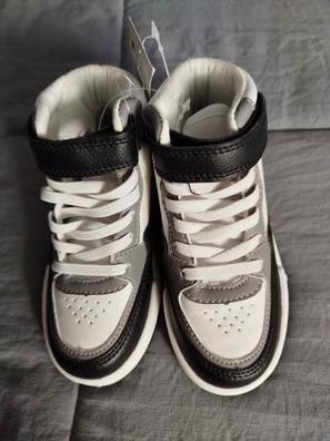 Calzado infantil de segunda mano para niño en El Puerto de Santa - Main Image