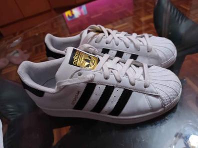 Fuerza motriz envío parilla Adidas superstar Moda y complementos de segunda mano barata | Milanuncios