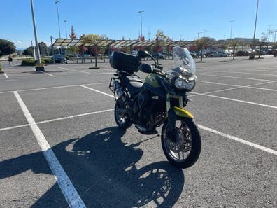 Triumph Tiger 800