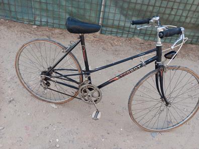 Una Bicicleta Oxidada Precio Restaurar Bicicleta Antigua