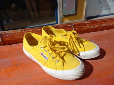 Superga Moda y complementos de segunda mano barata Milanuncios