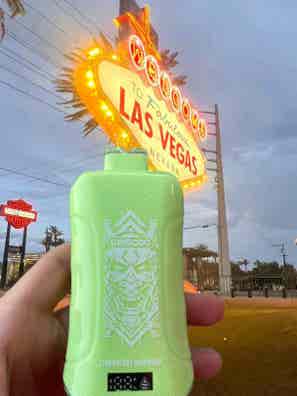 Negocios balmy vaper desechable con nicotina: Traspasos, franquicias,  mobiliario, maquinaria,... | Milanuncios