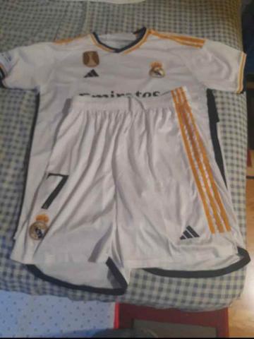 Pantalón y Camiseta Real Madrid 2ª Equipación 2023 2024 para Niños