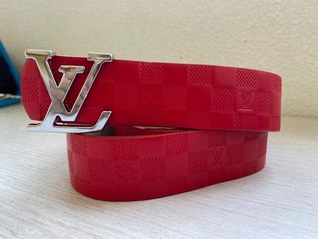 Milanuncios - Cinturon Louis Vuitton Rojo