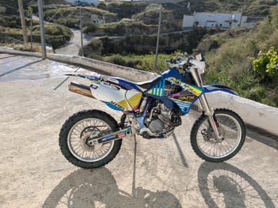 Yamaha - WR400F