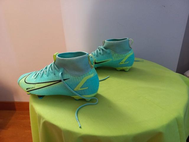 Botas de futbol talla 38