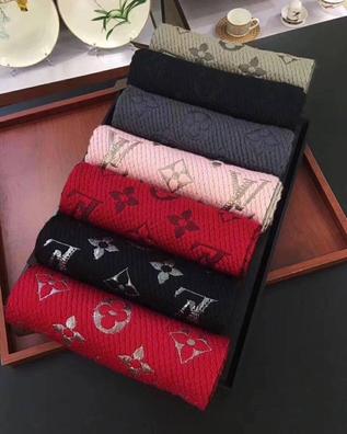 Milanuncios - Pañuelo seda nuevo estilo Louis Vuitton