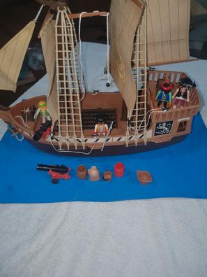 Barco pirata cheap playmobil segunda mano