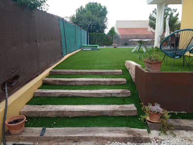 Cesped artificial barato accesorios de jardinería de mano baratos | Milanuncios