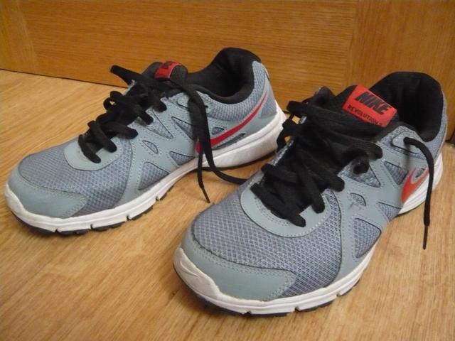 Tenis nike clearance revolution 2 hombre