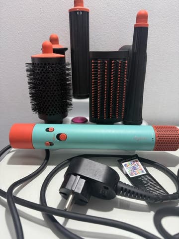 Dyson airwrap i.d