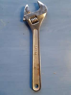 Llave ajustable 771ce-12 cn/cm mango lateral de irega