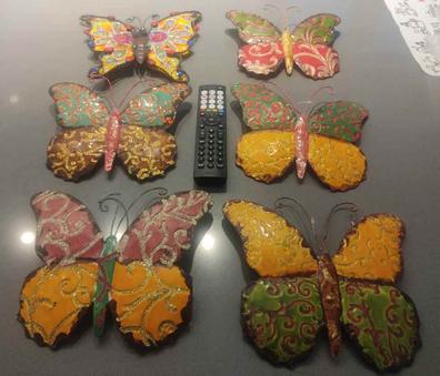 12 piezas Surtido de colores vivos pintados a mano mariposas de