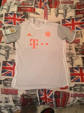Replicas camisetas futbol Moda y complementos segunda mano barata | Milanuncios