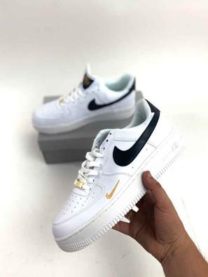 Nike air force one negras Ropa, zapatos y moda de hombre de segunda mano  barata