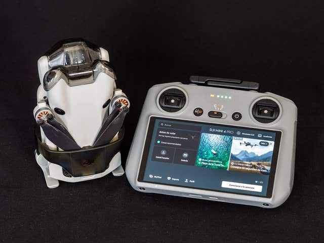 DJI Mini 4 Pro mas DJI RC 2