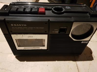 Radio, transistor marca Sanyo. Años 70.